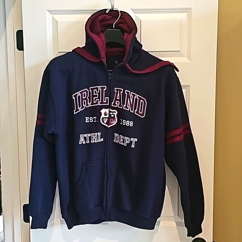 "Ireland Athl Dept" Men's Hoodie  Sweatshirt,  XXL, Red & Blue, NWOT